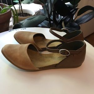 EL NATURALISTA - STELLA FLAT